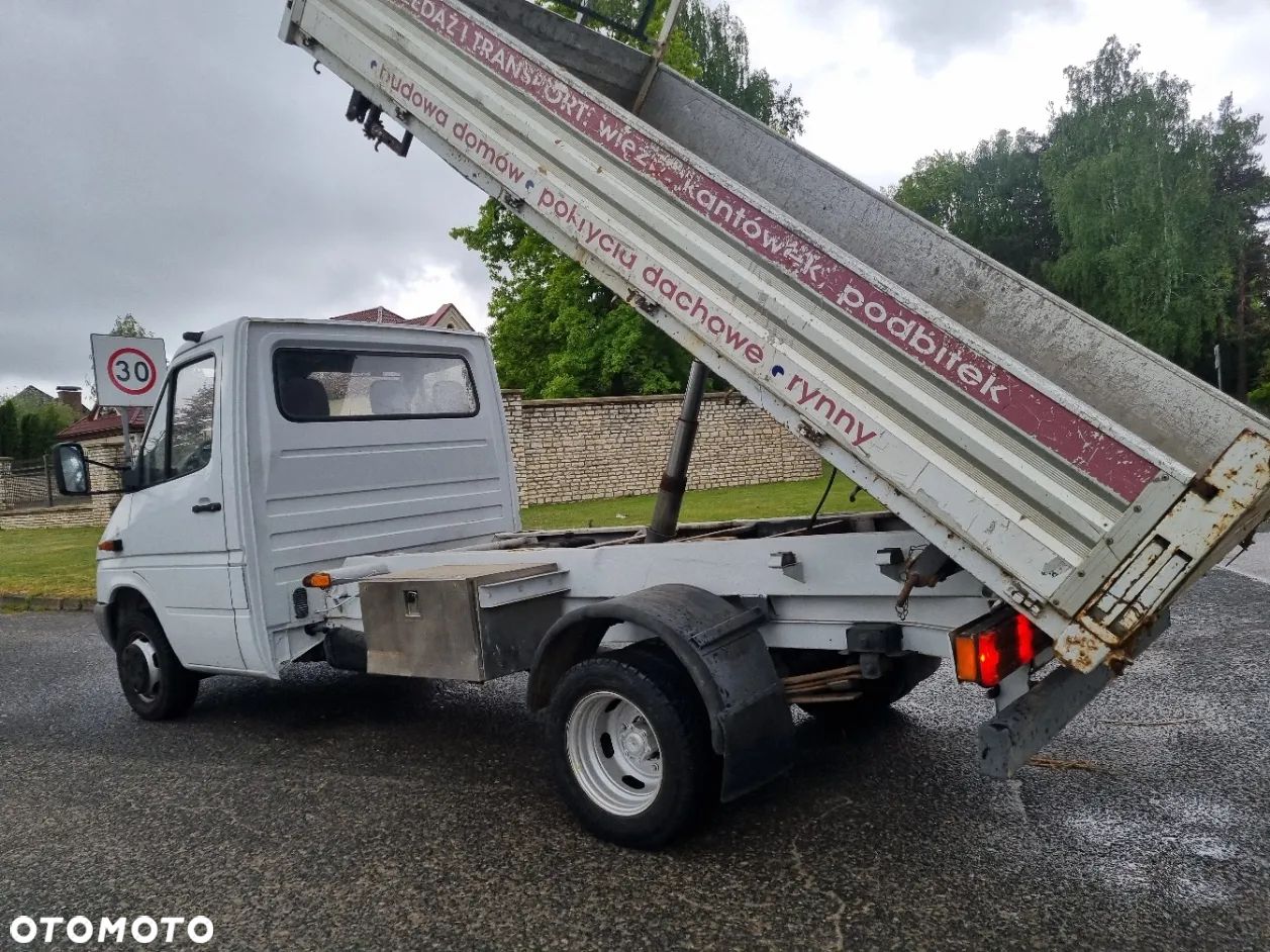 Mercedes-Benz SPRINTER - 1