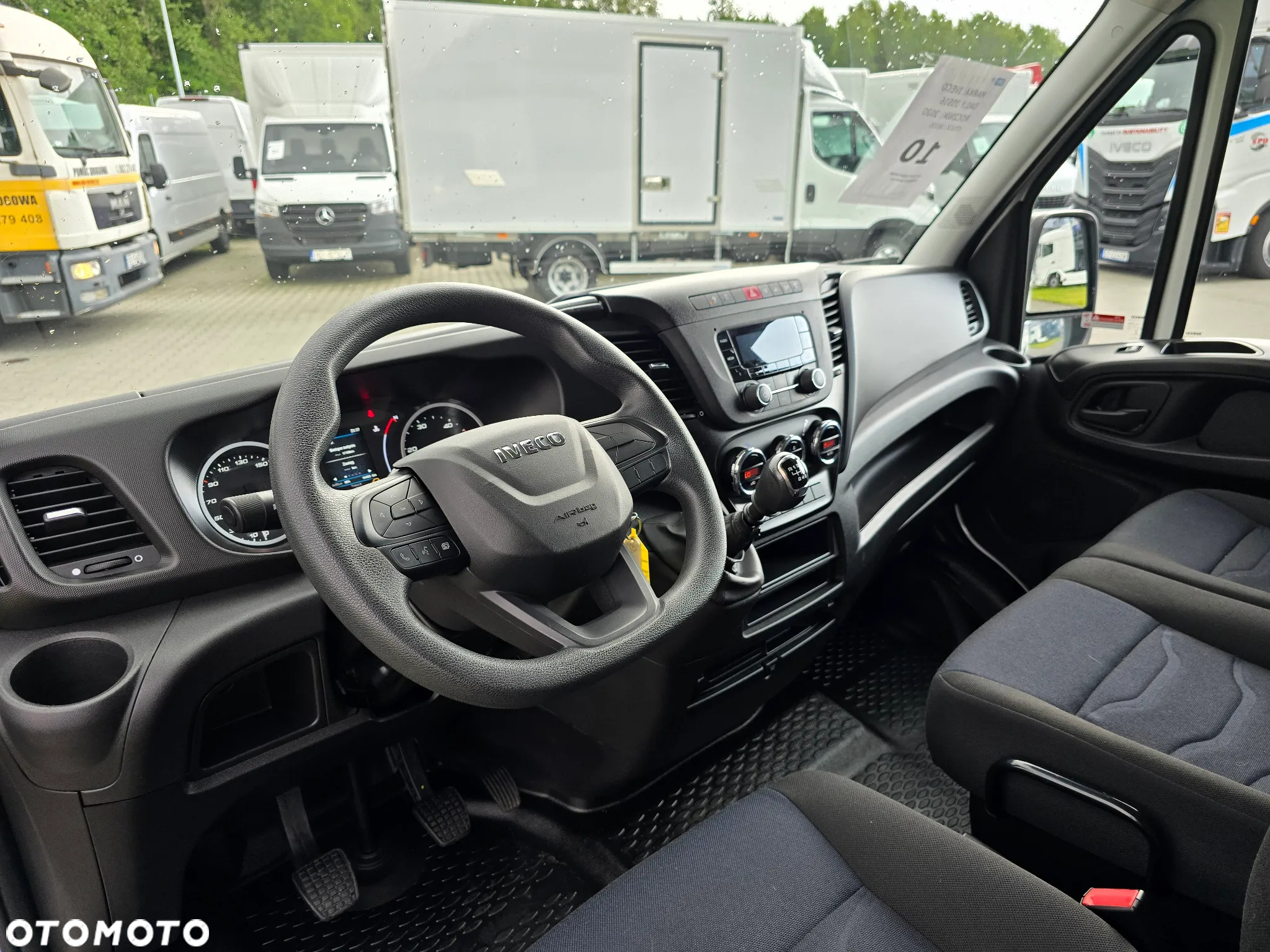Iveco DAILY 35S16 Furgon L3H2 - 11