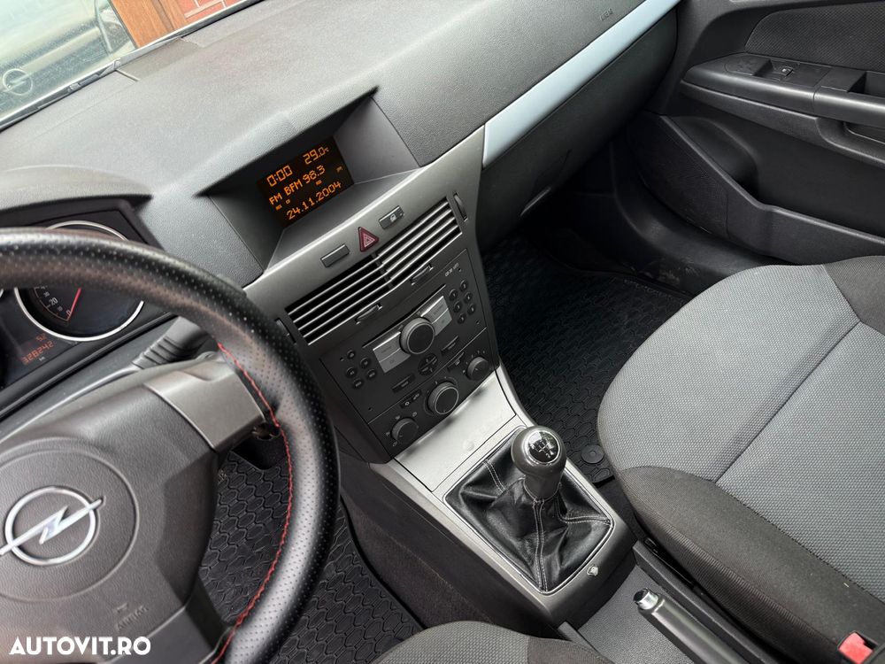 Opel Astra 1.7 CDTI - 9