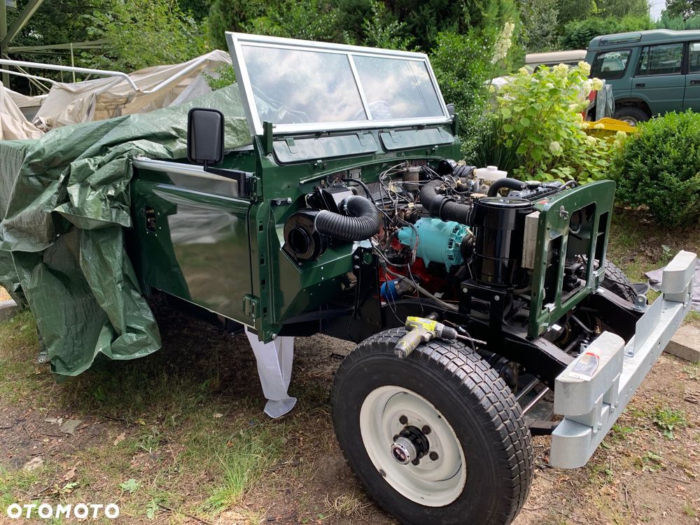 Land Rover Inny - 16