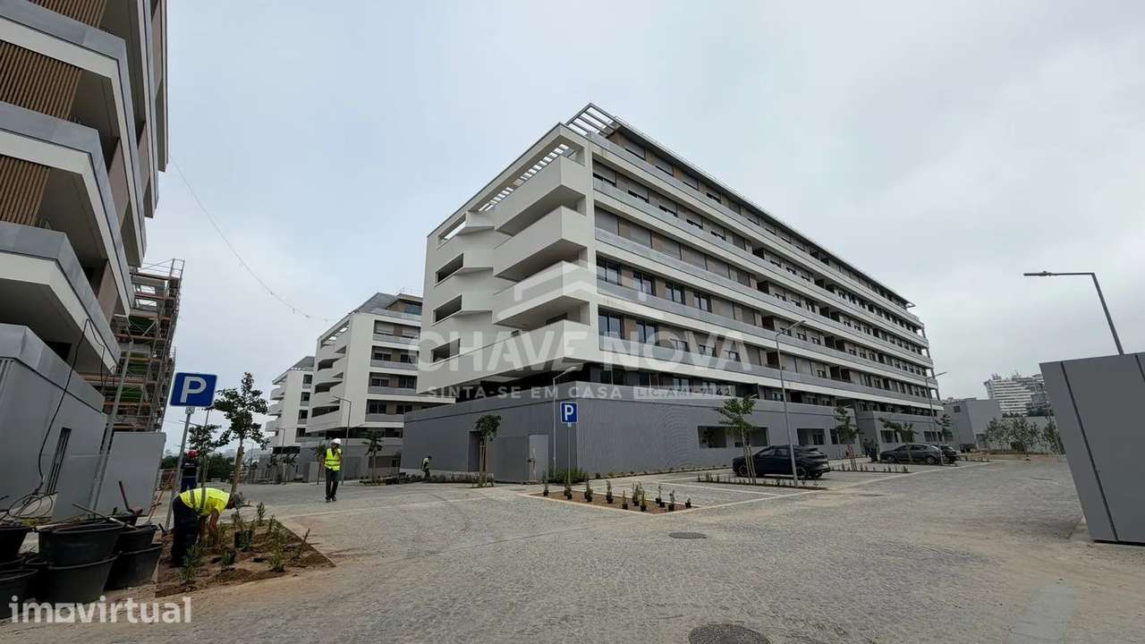 T2 C/ PISICINA E GYM no Empreendimento Verde Vale – Maia - Grande imagem: 2/13