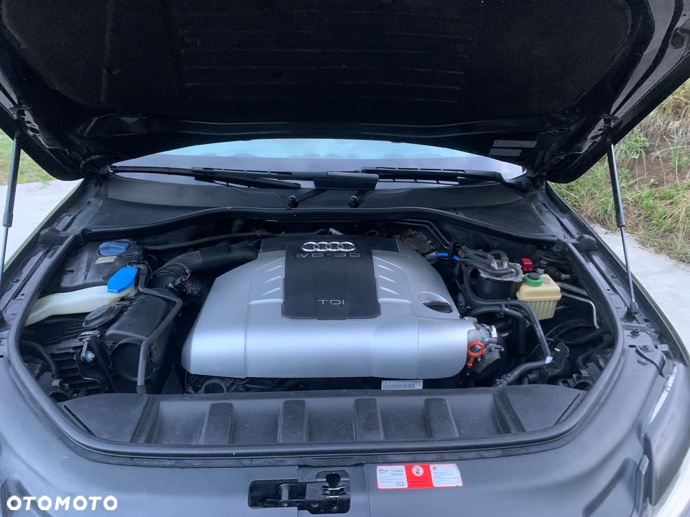 Audi Q7 3.0 TDI Quattro Tiptronic - 28
