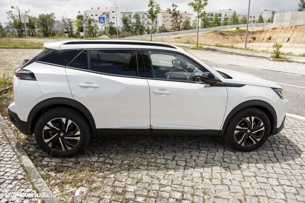 Peugeot 2008 1.2 PureTech Allure Pack EAT8 - 6