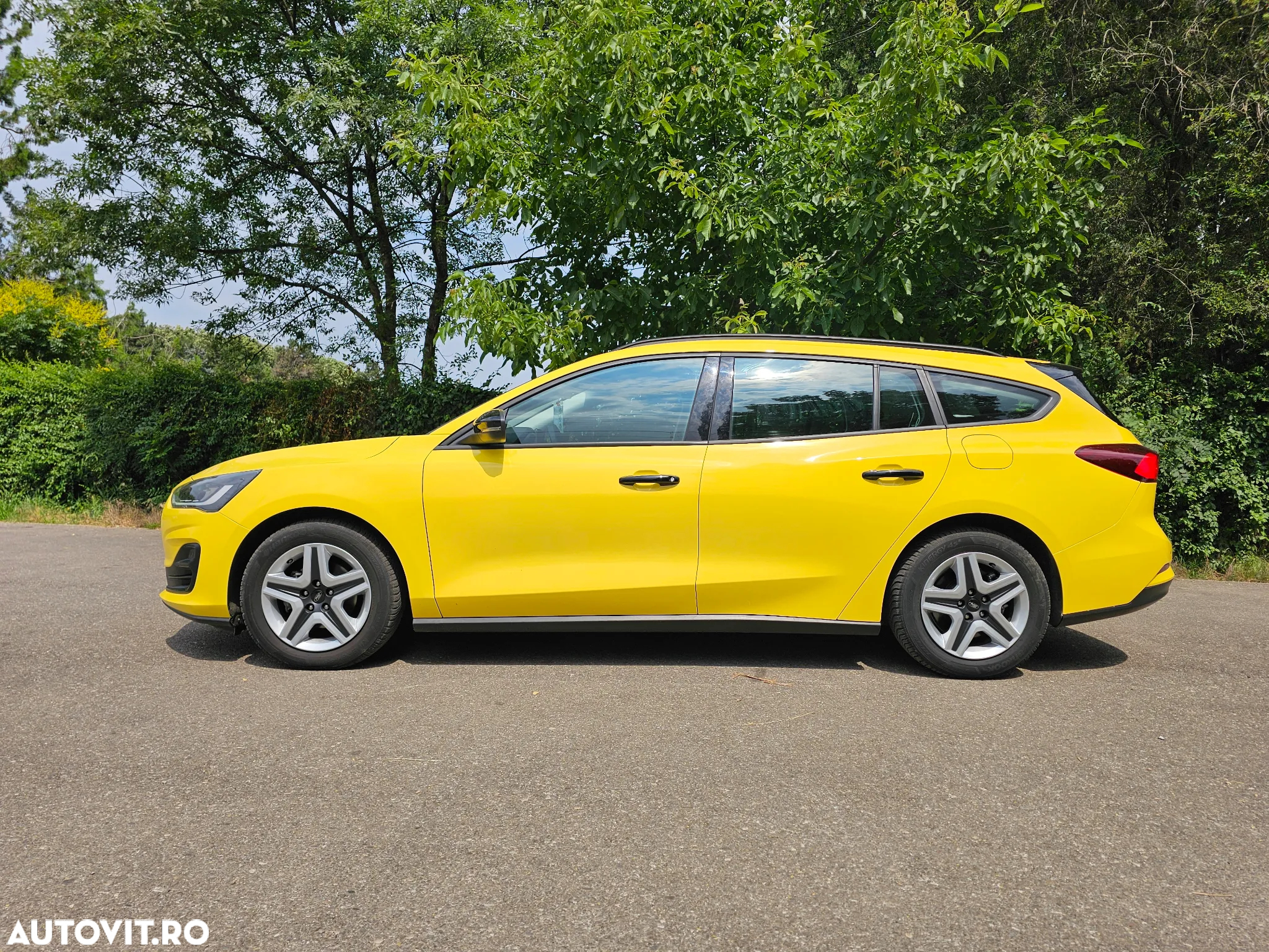 Ford Focus 1.0 EcoBoost Hybrid ACTIVE - 4