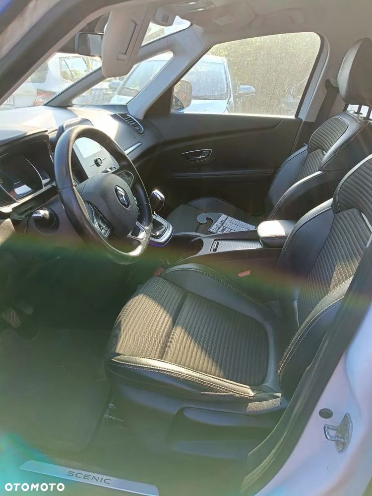 Renault Scenic 1.7 Blue dCi Intens - 6