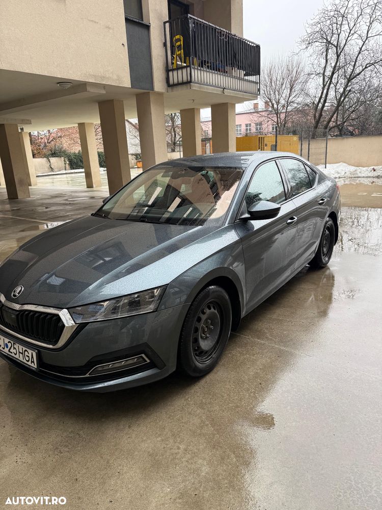 Skoda Octavia 2.0 TDI DSG Style - 2