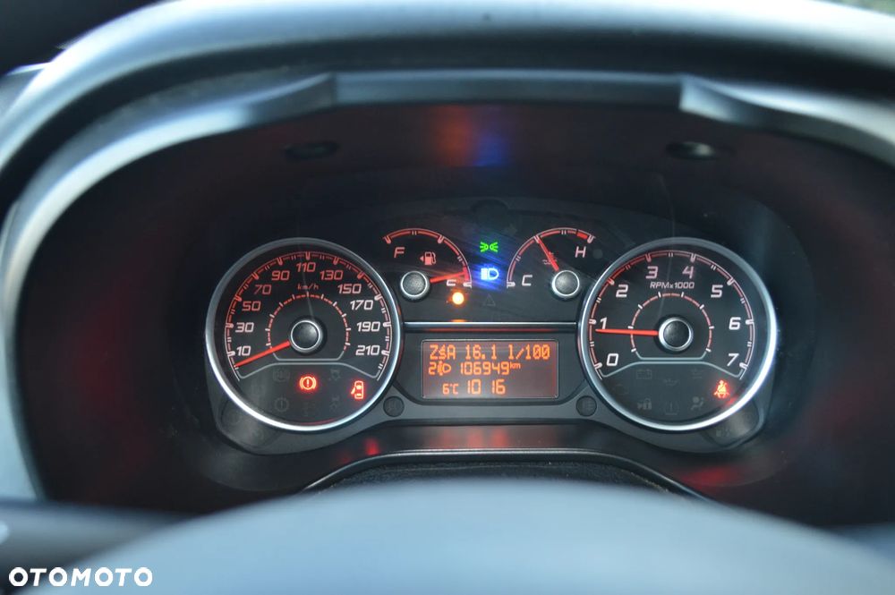 Fiat Doblo 1.4 T-Jet 16V Lounge - 16