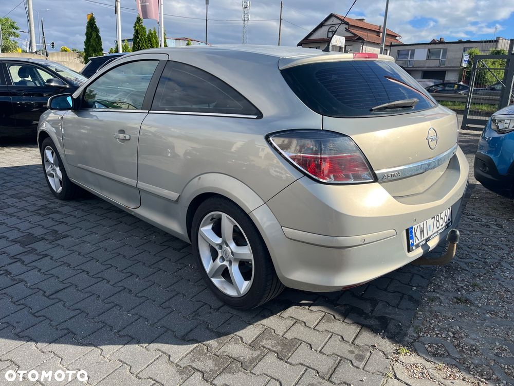 Opel Astra 1.8 - 4