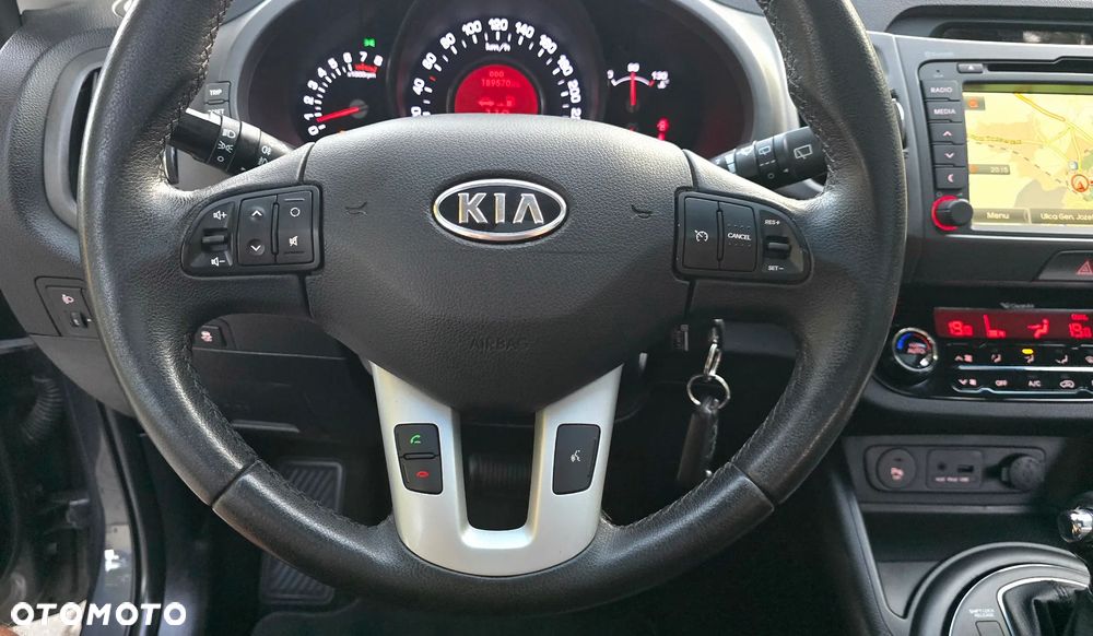 Kia Sportage 2.0 CVVT 2WD Automatik Vision - 12
