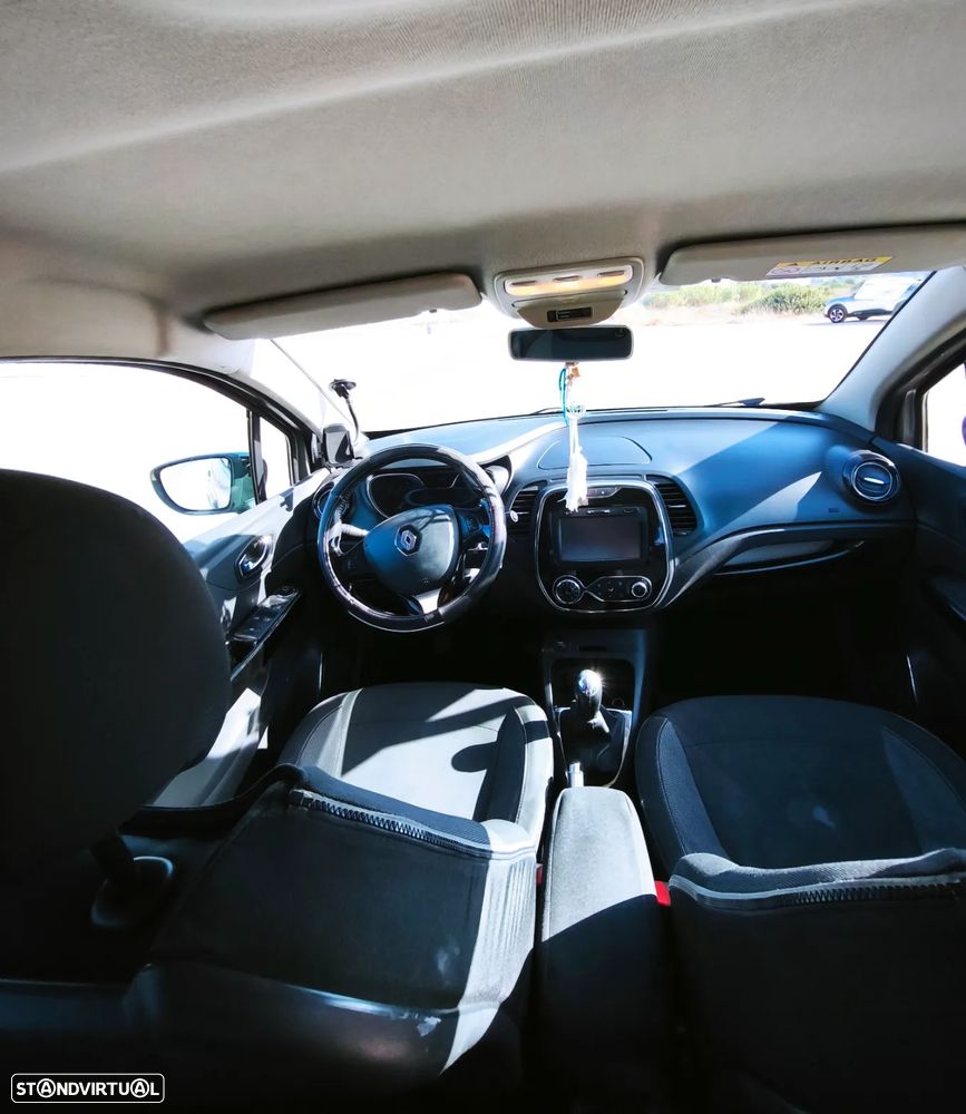 Renault Captur 1.5 dCi - 8