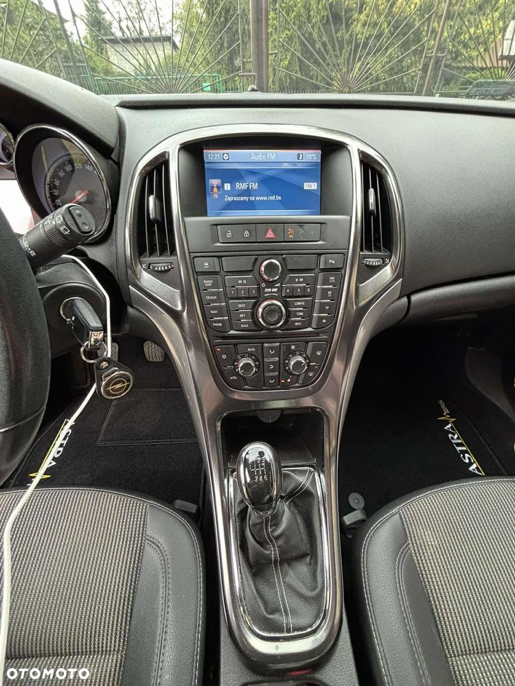 Opel Astra IV 1.7 CDTI Cosmo - 14