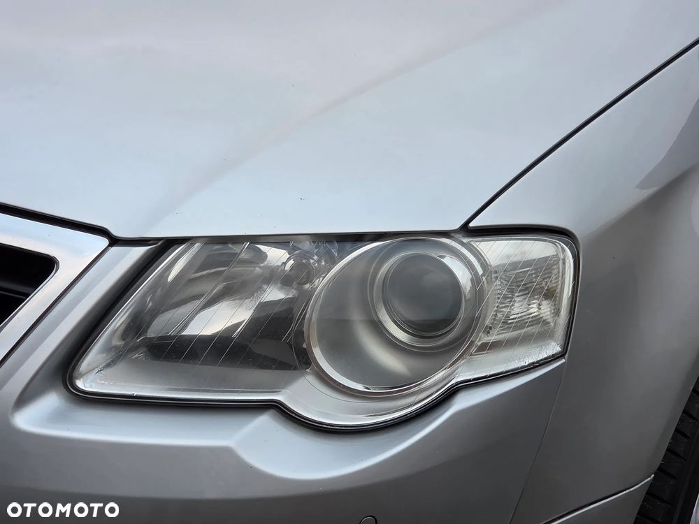 Volkswagen Passat 2.0 TDI DPF DSG Trendline - 19