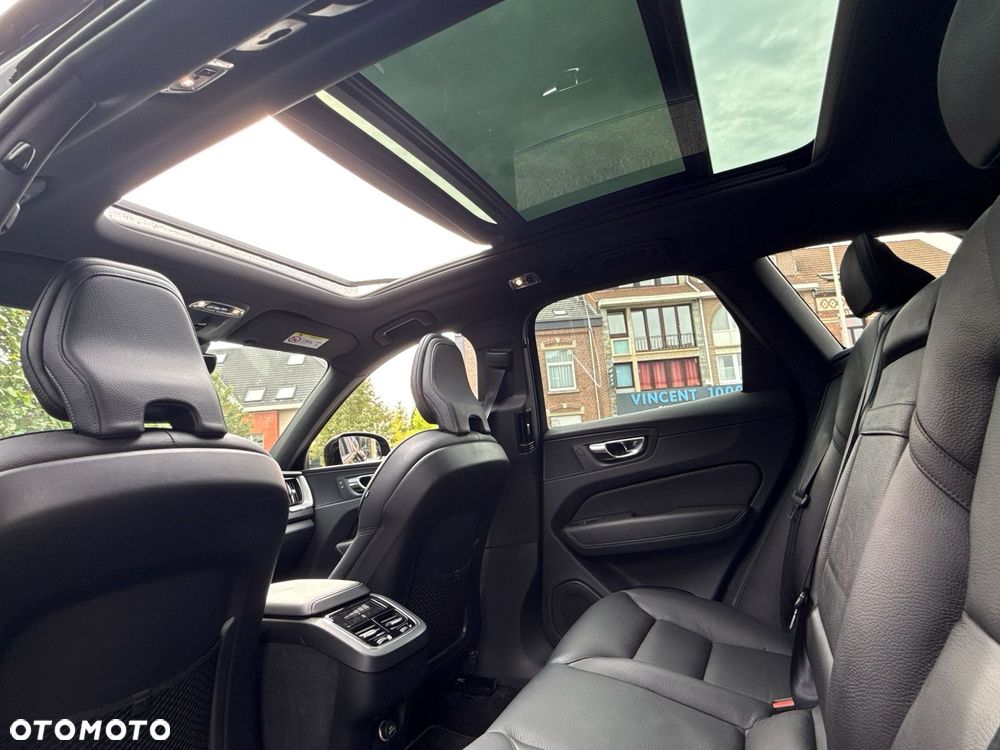 Volvo XC 60 D3 R-Design - 35