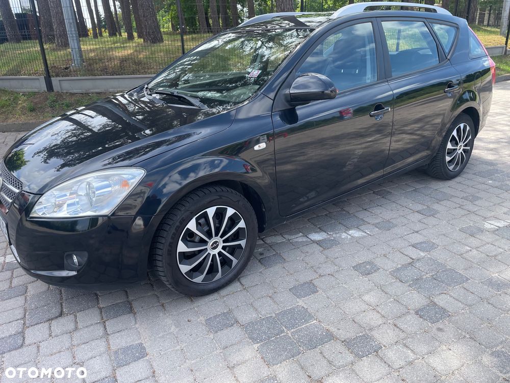 Kia Ceed 1.4 Comfort - 1