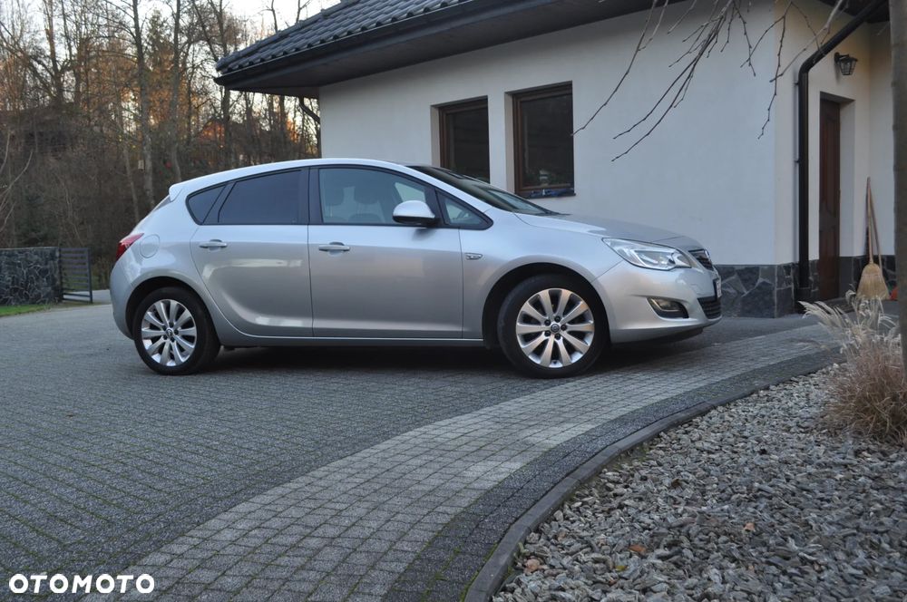 Opel Astra 1.6 Cosmo - 3