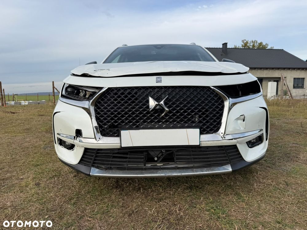 DS Automobiles DS 7 Crossback 2.0 BlueHDi Performance Line + - 6