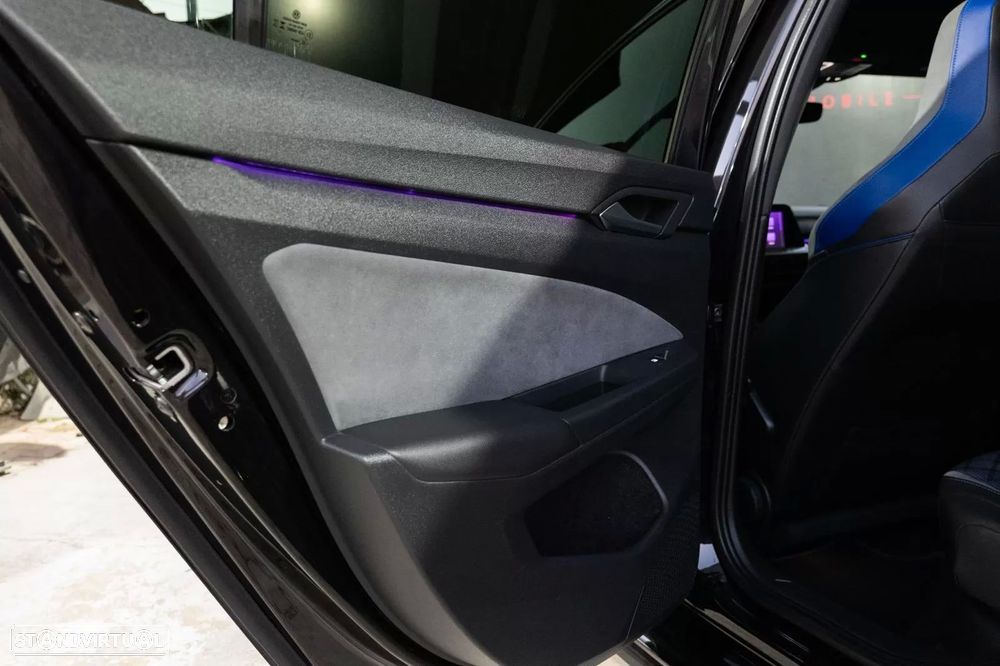 VW Golf 2.0 TSI R DSG - 29