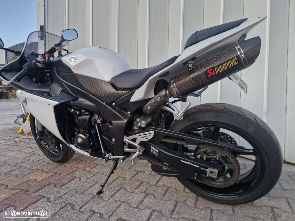 Yamaha YZF R1  Possível Financiamento - 16