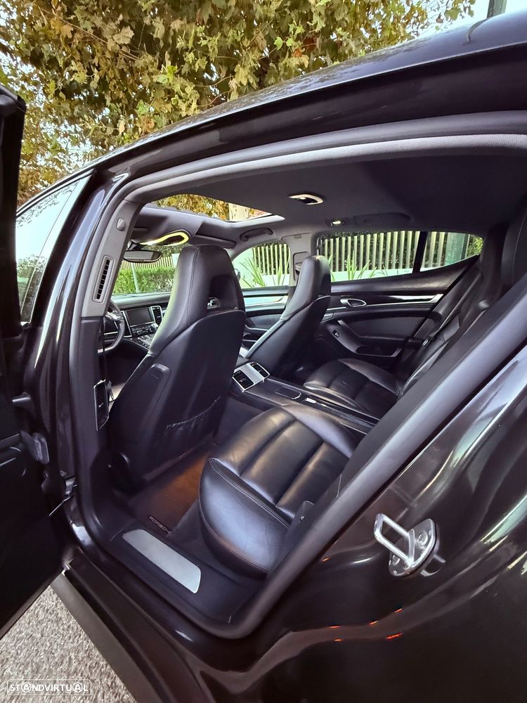 Porsche Panamera 3.0 V6 - 19
