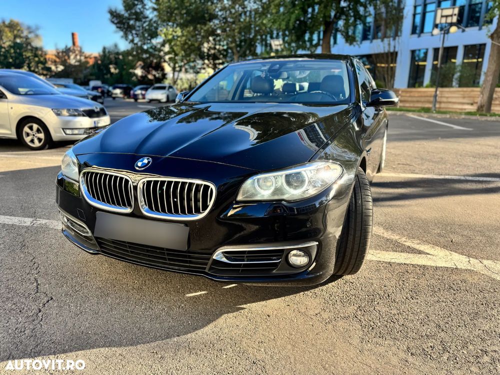 BMW Seria 5 530d xDrive AT - 18