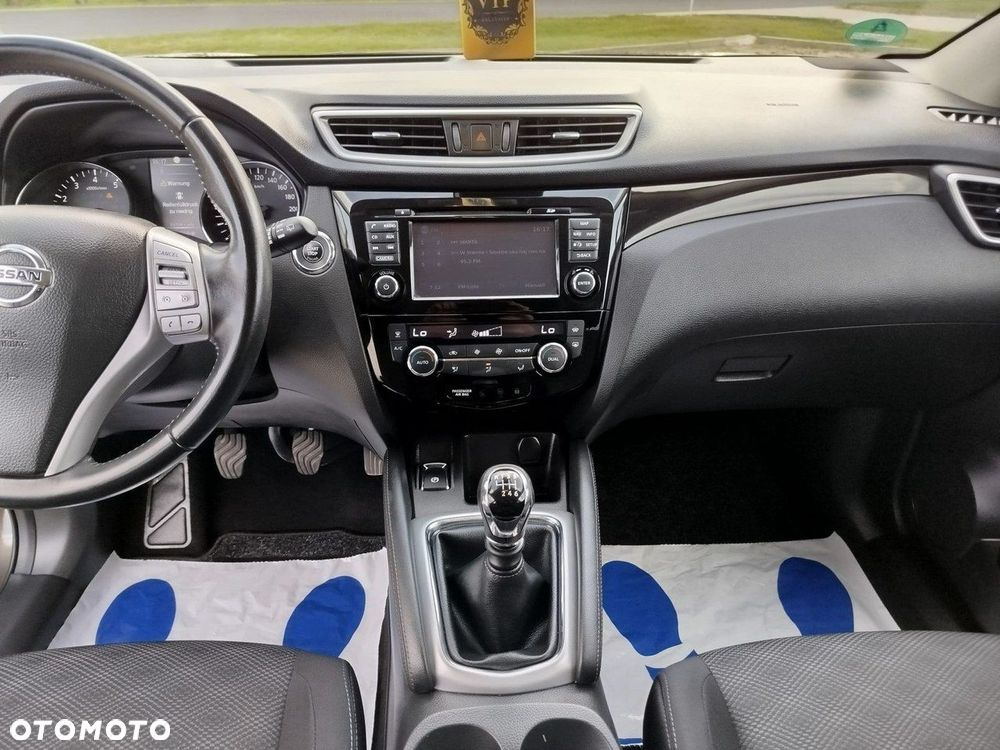Nissan Qashqai 1.6 DIG-T 360 - 13