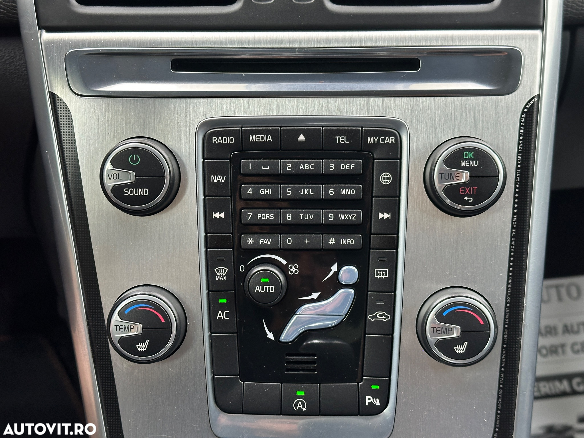 Volvo XC 60 - 30