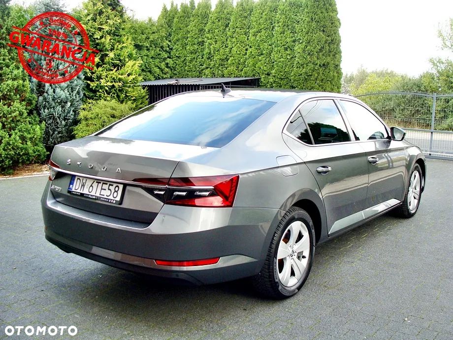 Skoda Superb 2.0 TDI DSG Premium Edition - 6