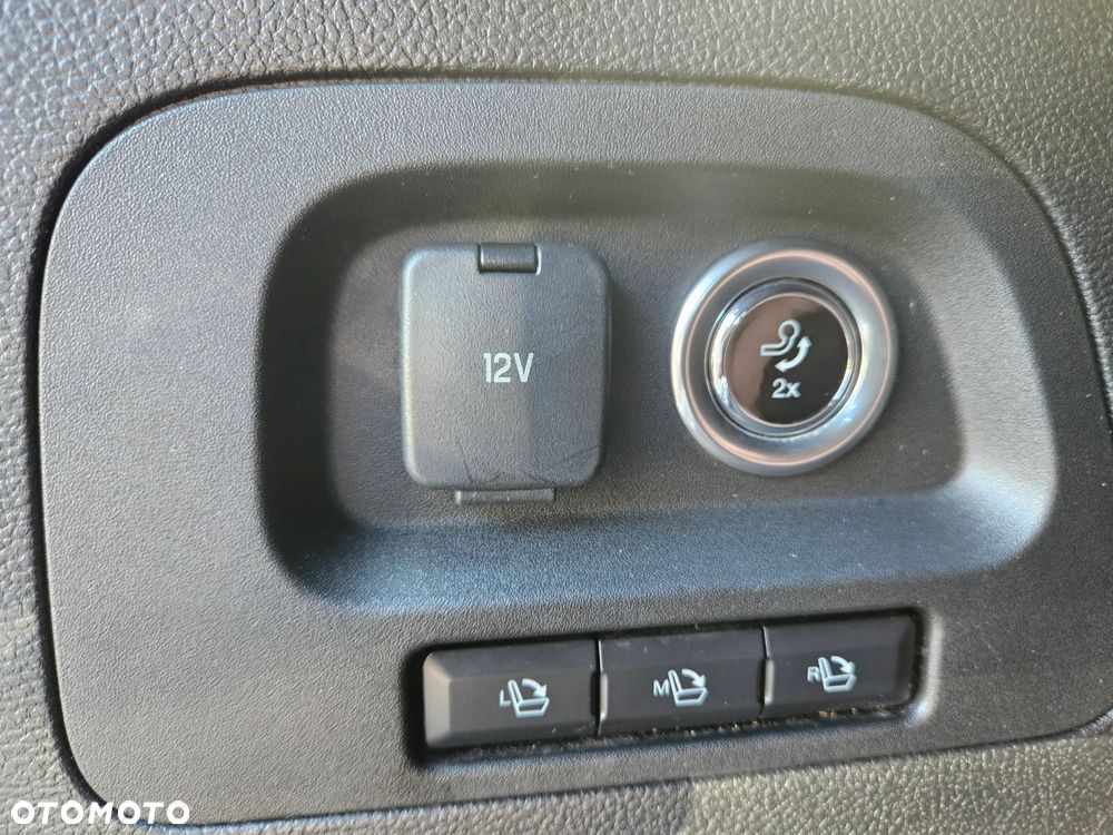Ford S-Max 2.0 TDCi Titanium PowerShift - 33