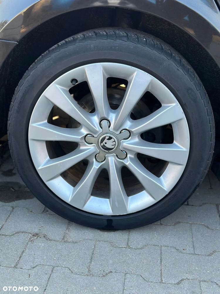 Skoda Superb 2.0 TDI Elegance - 19