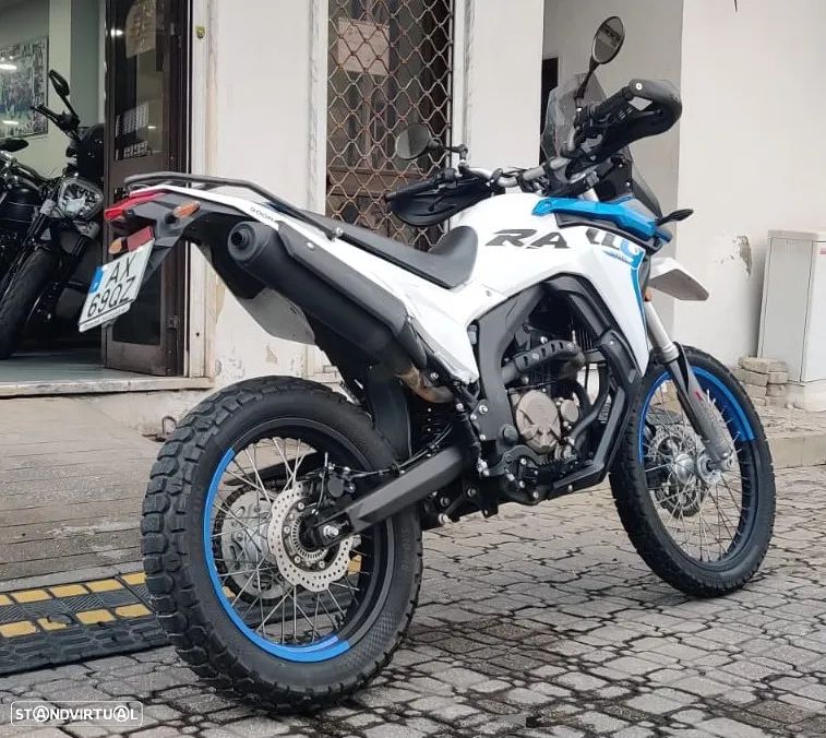 Voge 300 Rally Carta A2 - 10