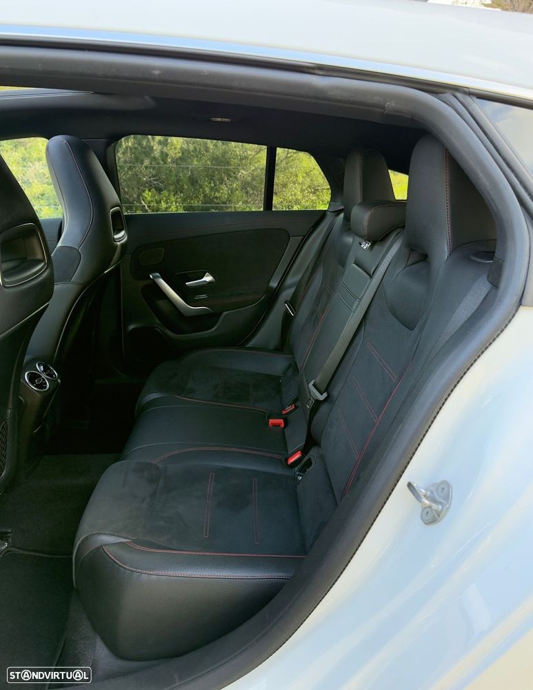 Mercedes-Benz CLA 200 - 10