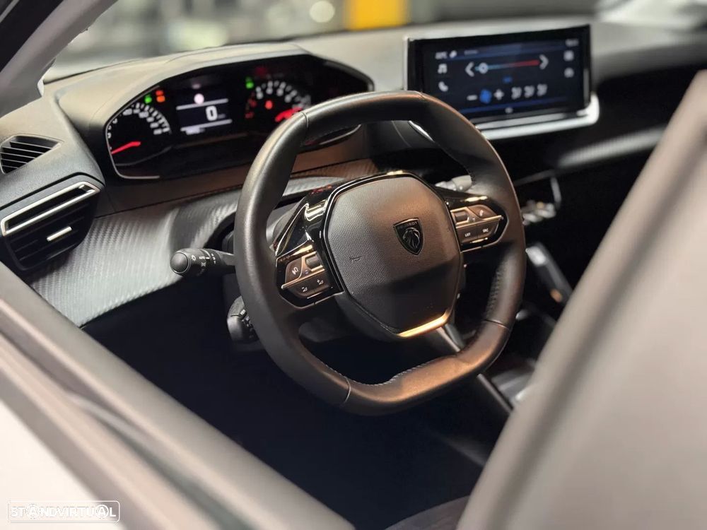 Peugeot 208 1.2 PureTech Active - 10