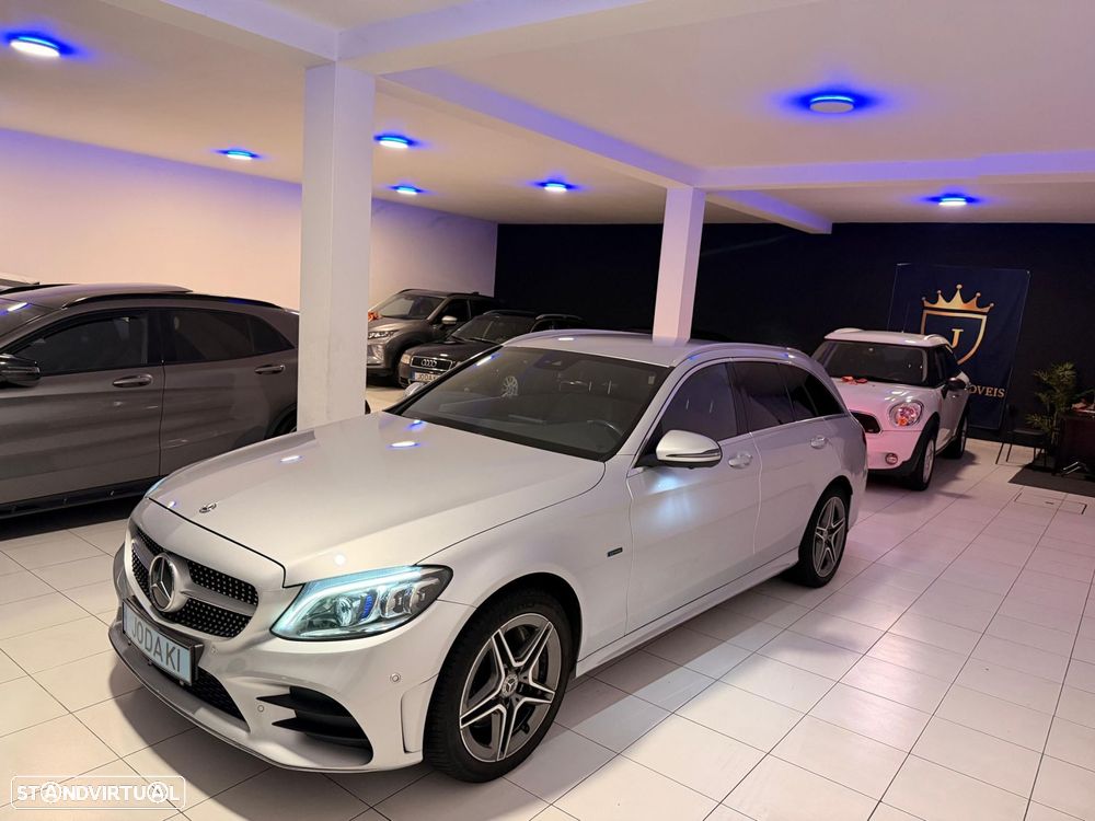 Mercedes-Benz C 300 e AMG Line - 1