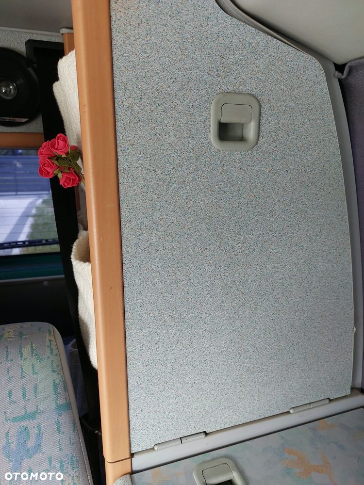 Volkswagen California - 37