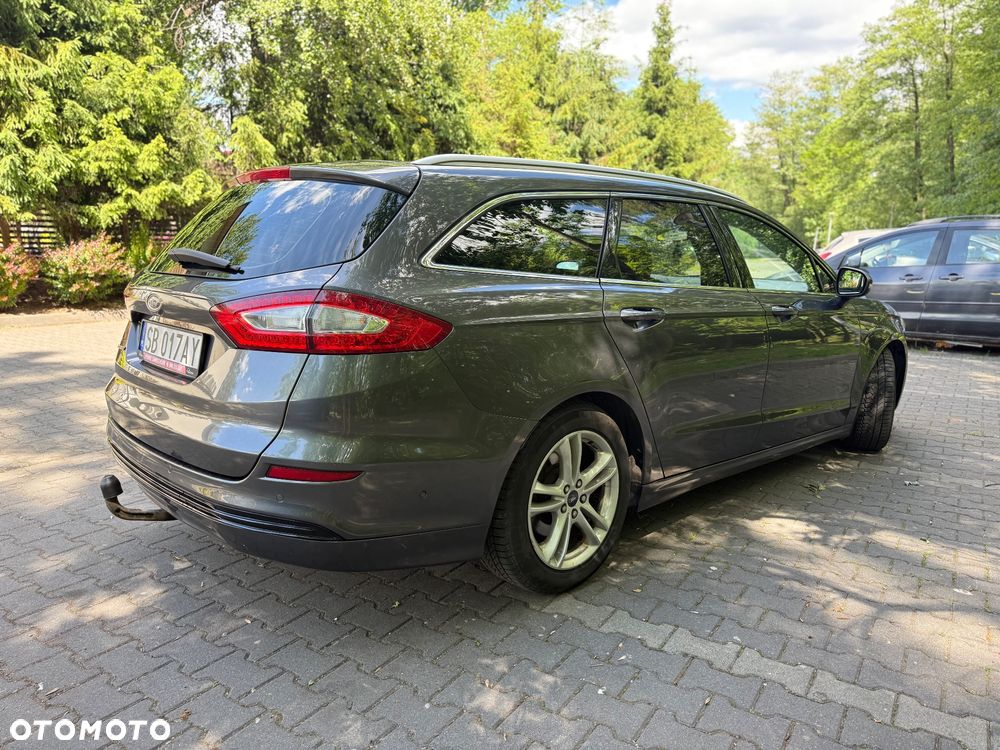 Ford Mondeo 2.0 TDCi STart-Stopp Titanium - 4