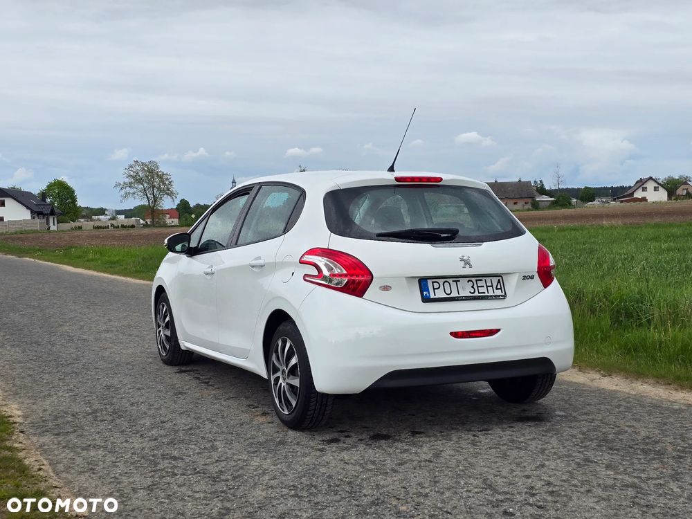 Peugeot 208 1.4 HDi Access - 5