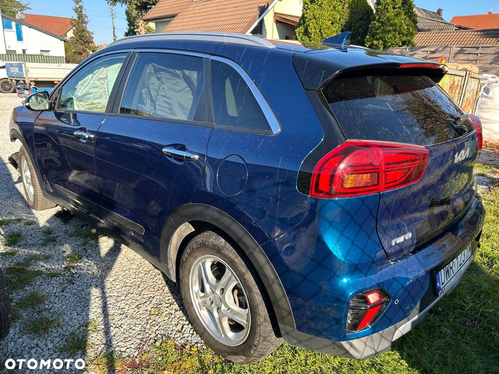 Kia Niro 1.6 GDI Hybrid Business Line - 3