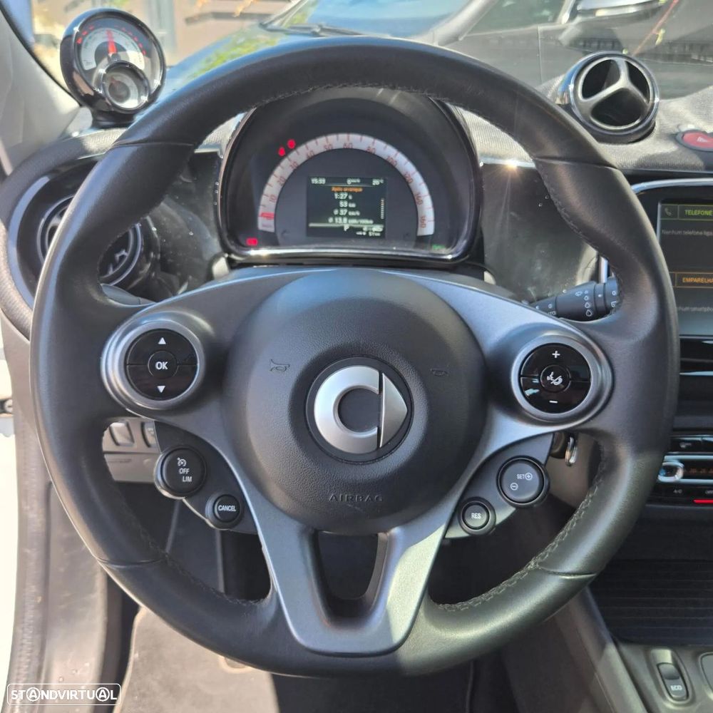 Smart ForFour EQ pulse - 14