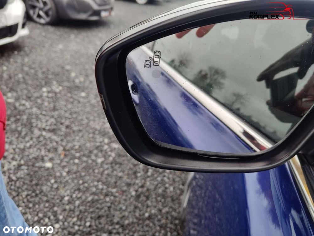 Peugeot 308 - 35