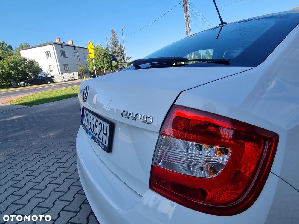 Skoda RAPID 1.2 TSI Ambition - 9