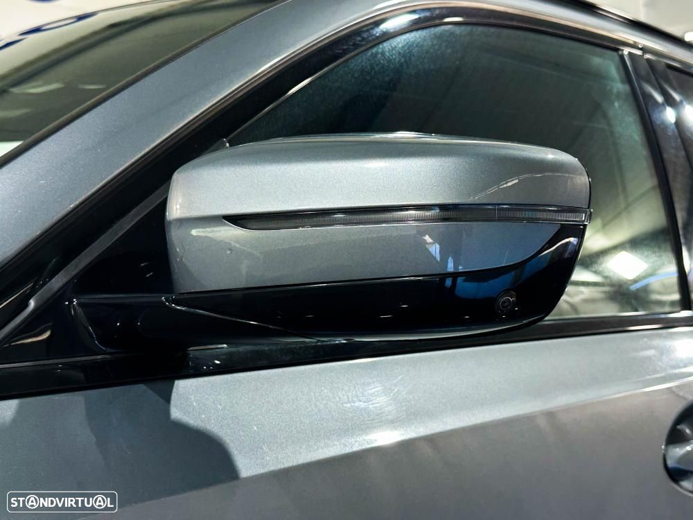 BMW 330 e Pack 50 anos M Auto - 16