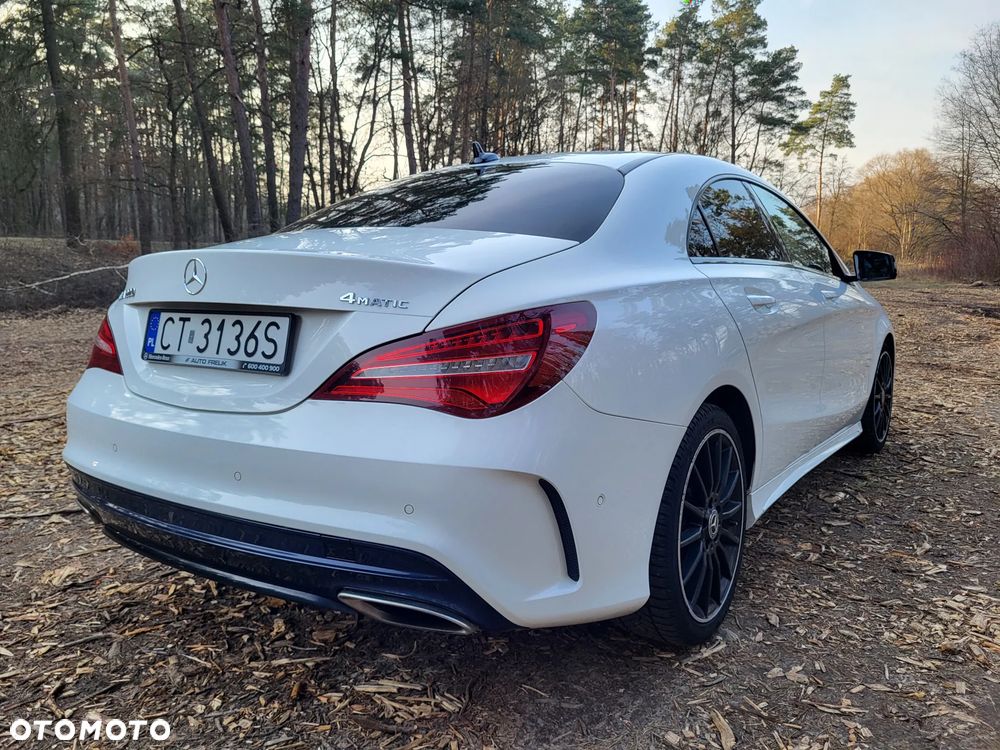 Mercedes-Benz CLA 220 4-Matic AMG Line - 6