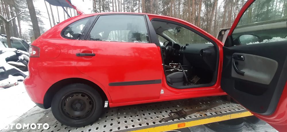 SEAT Ibiza 3 Cordoba 2 2002-2005  Lakier d8d8 LP3G Blacharskie Drzwi PRAWA STRONA Maska zderzak przód Klapa tył ibiza Półka bagażnika - 8