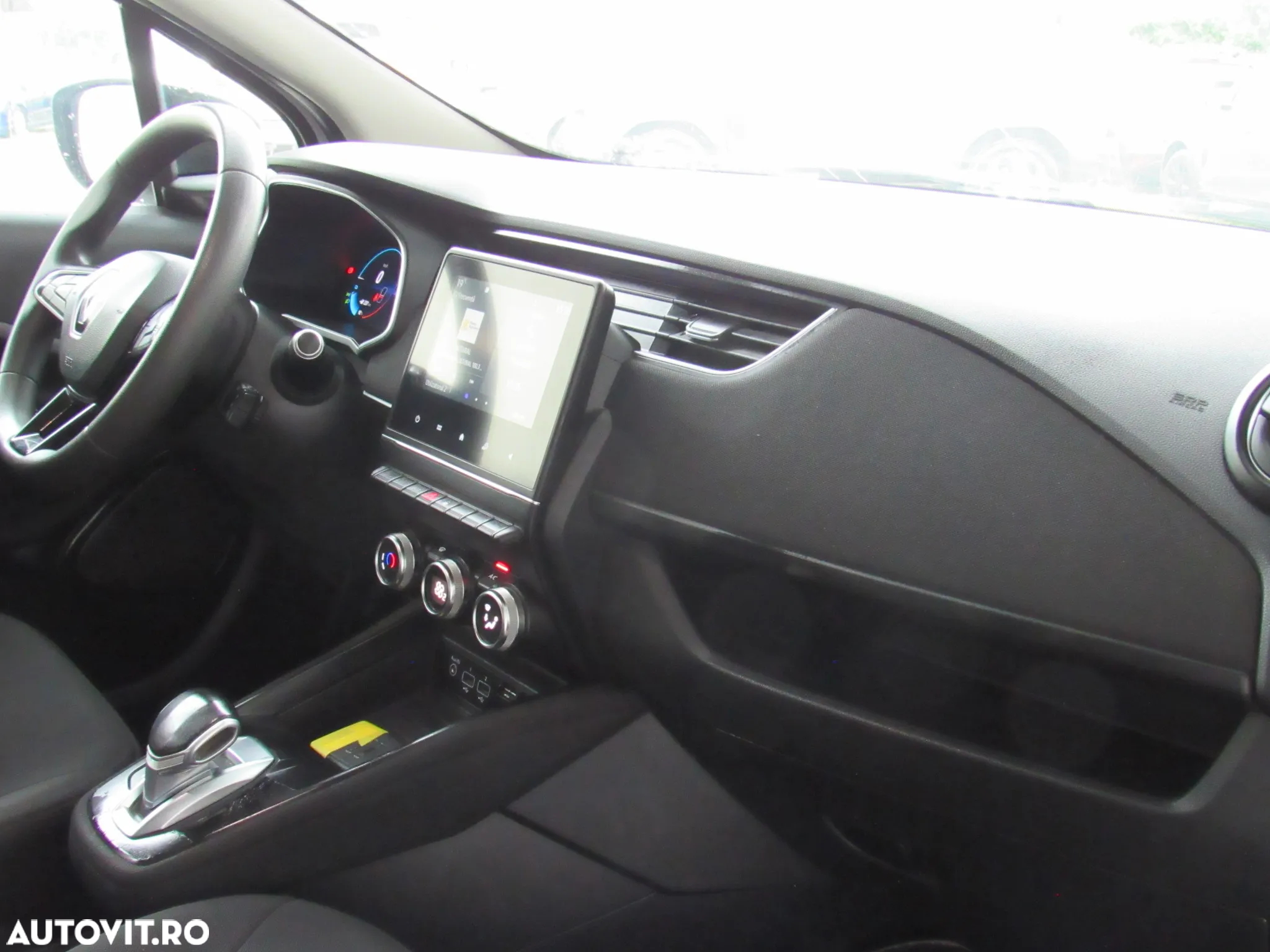 Renault ZOE 40 R110 Life - 12