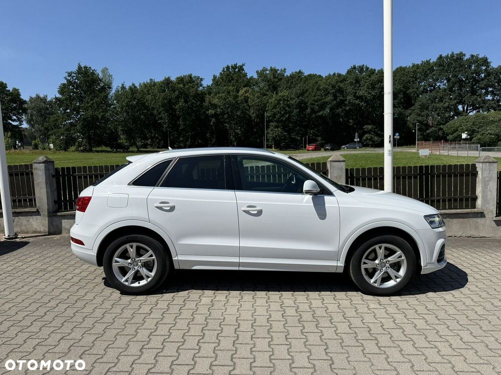 Audi Q3 2.0 TFSI Quattro S tronic sport - 6