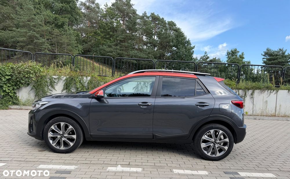 Kia Stonic 1.0 T-GDI 100 OPF Dream-Team Edition - 2