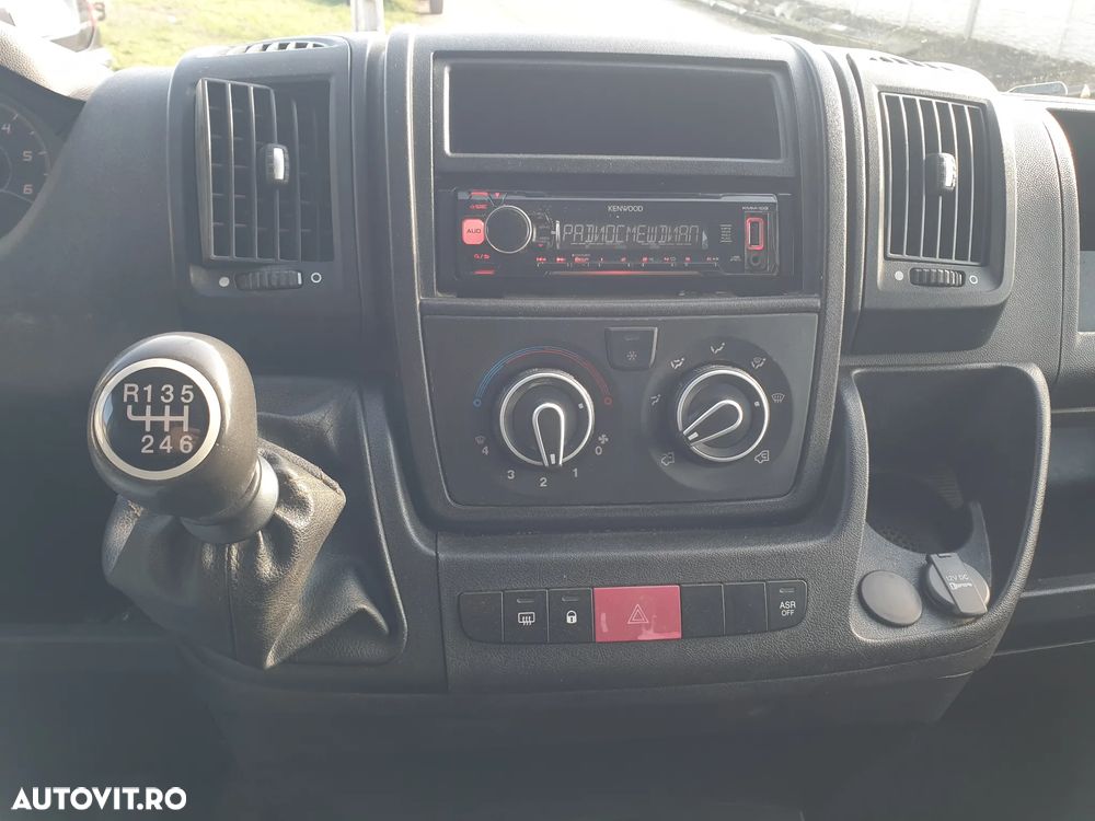 Citroën Jumper 2.2 BlueHDi 140 35+ L4/Cabină Dublă+Platformă/Lungime Maxi L4 2022 - 20