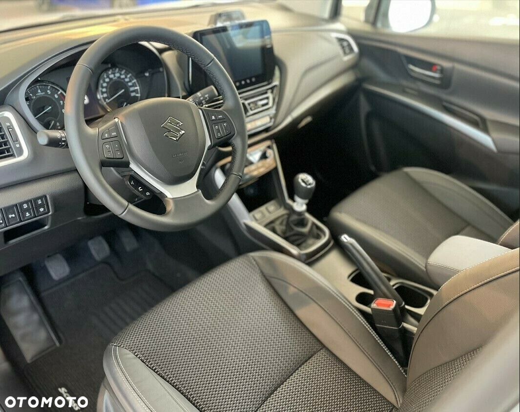 Suzuki SX4 S-Cross - 2