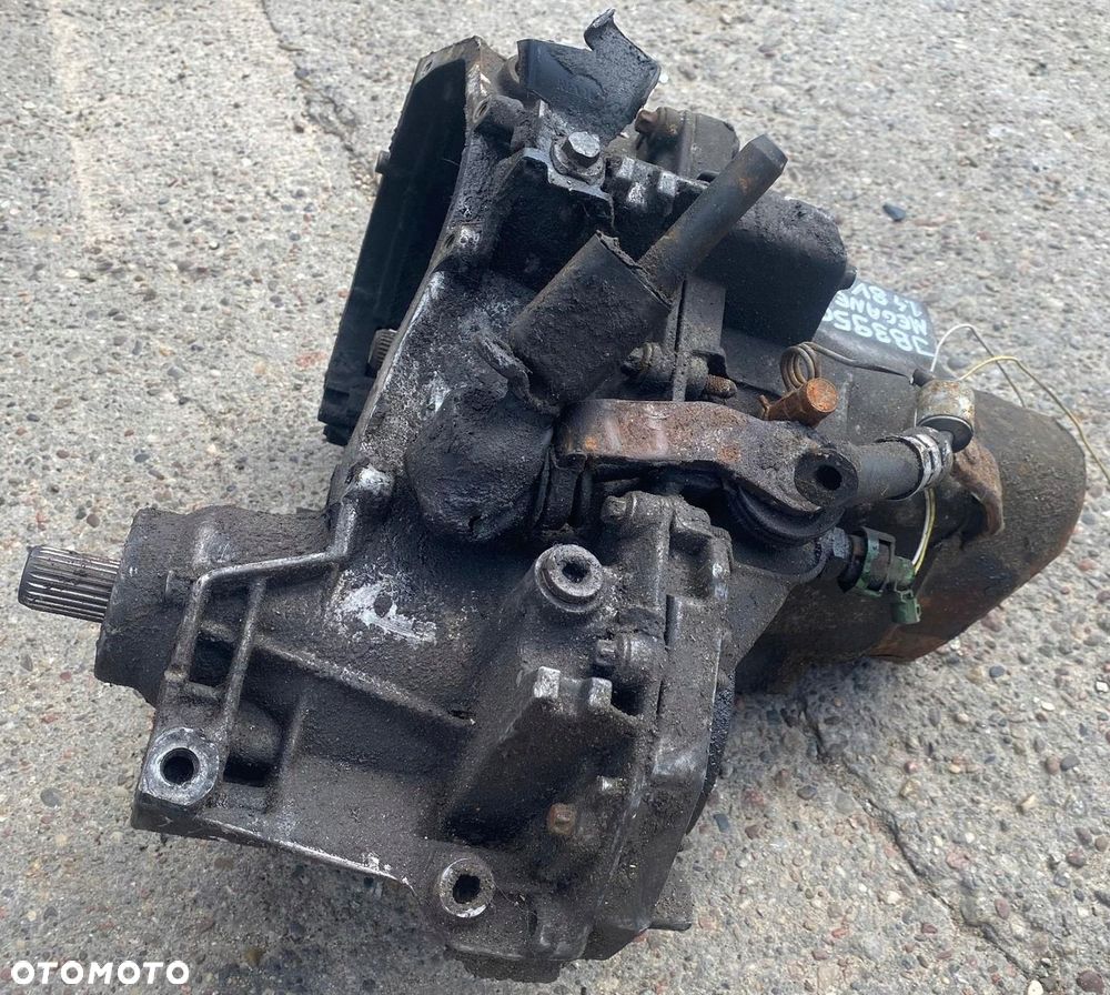 SKRZYNIA BIEGÓW RENAULT MEGANE 1,4 8v JB3950 - 4