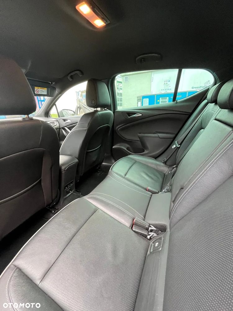 Opel Astra V 1.6 CDTI Elite - 9